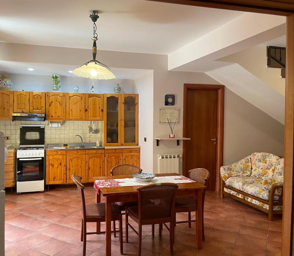Casa Montalbano Apartment Porto Empedocle Luaran gambar